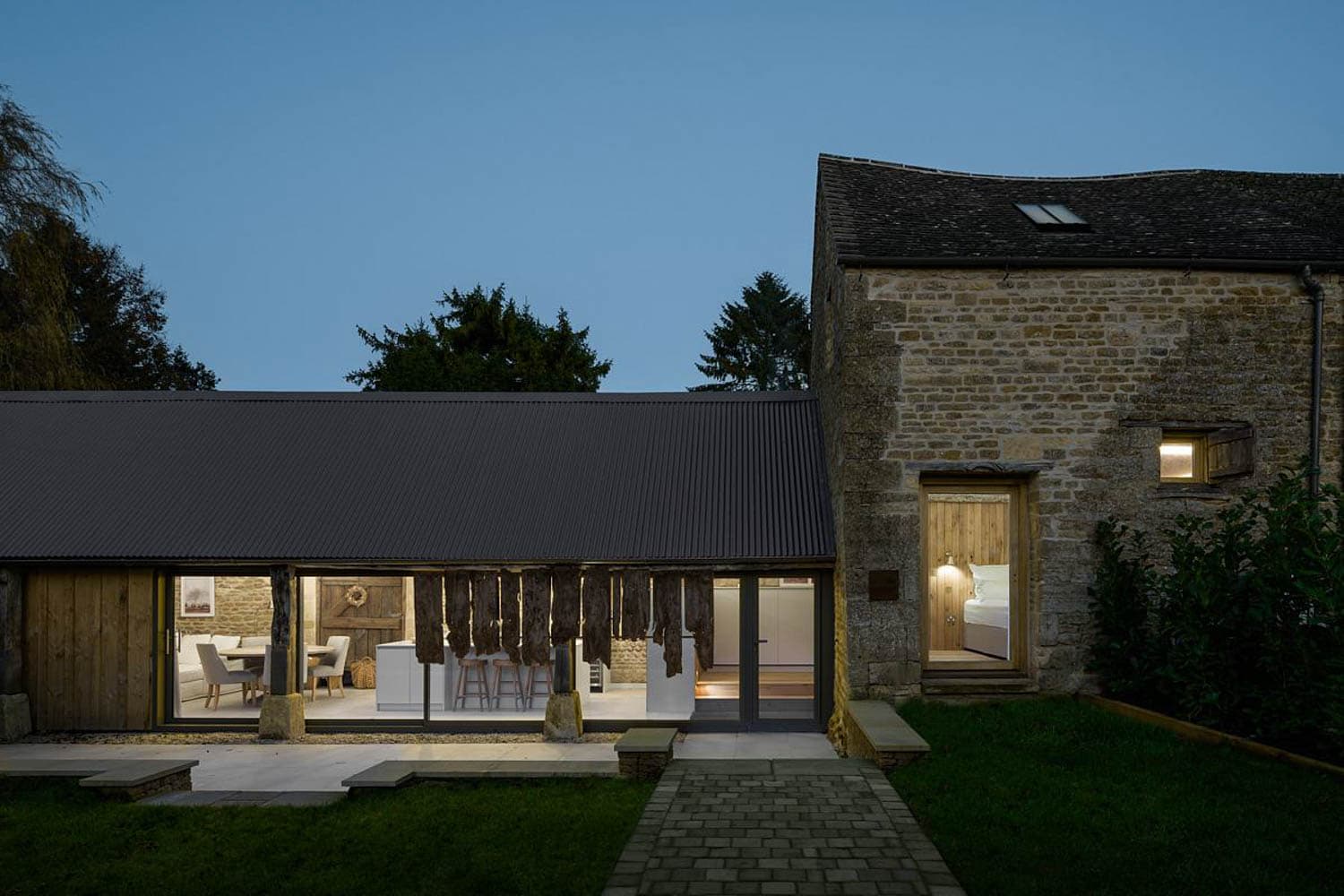 The Cowshed: Navigating the RIBA Awards Process / Design Storey